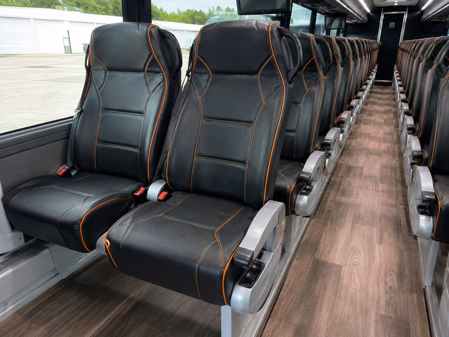 reading party buses for hockey and college football fan groups