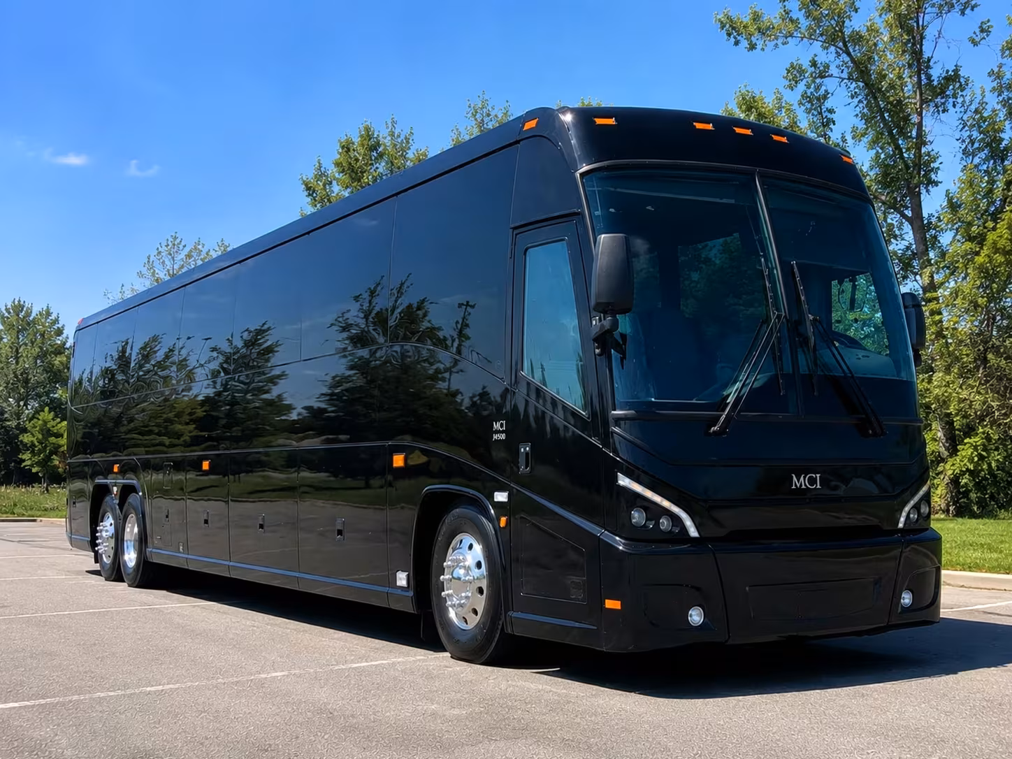 youth group and extracurricular bus rentals in reading